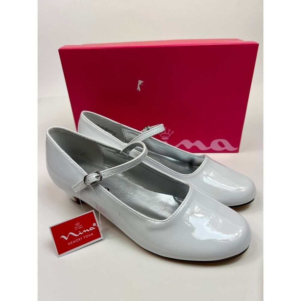 Nina Seeley White Patent Mary Jane Dress Shoed Heels Size 3 1/2 M